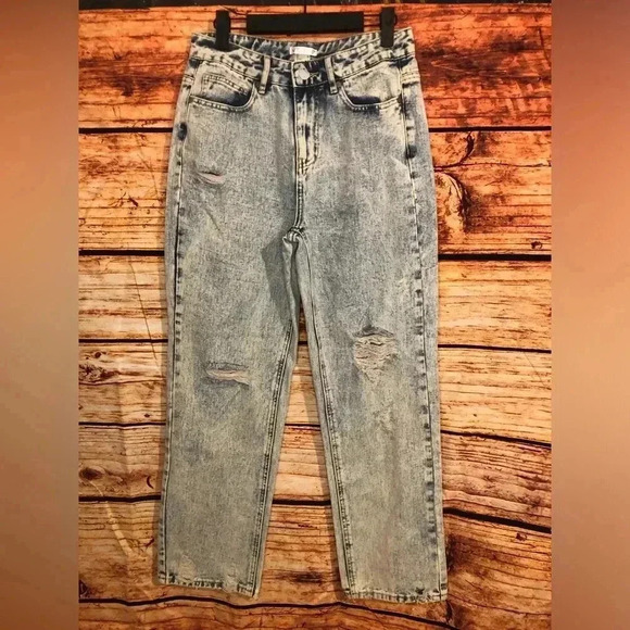 Venus Stone Washed Jeans - Picture 3 of 16
